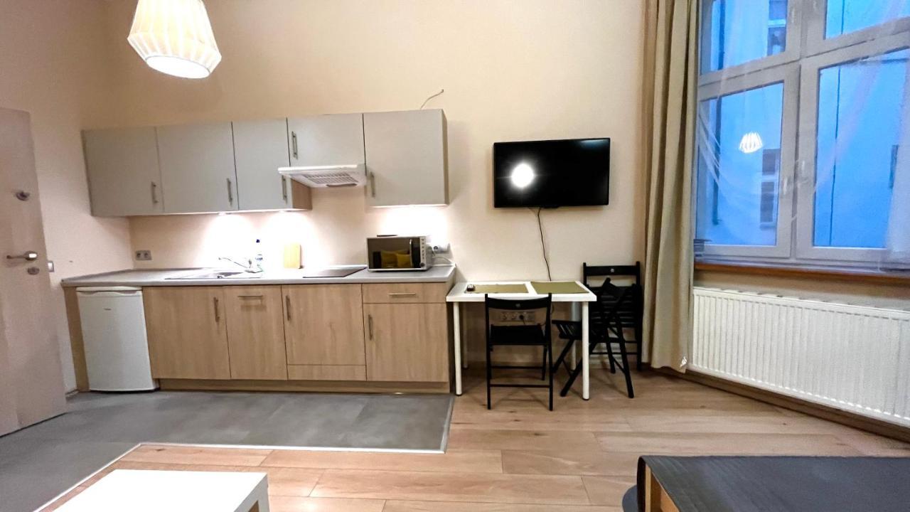 Spacious Studio Краков Экстерьер фото